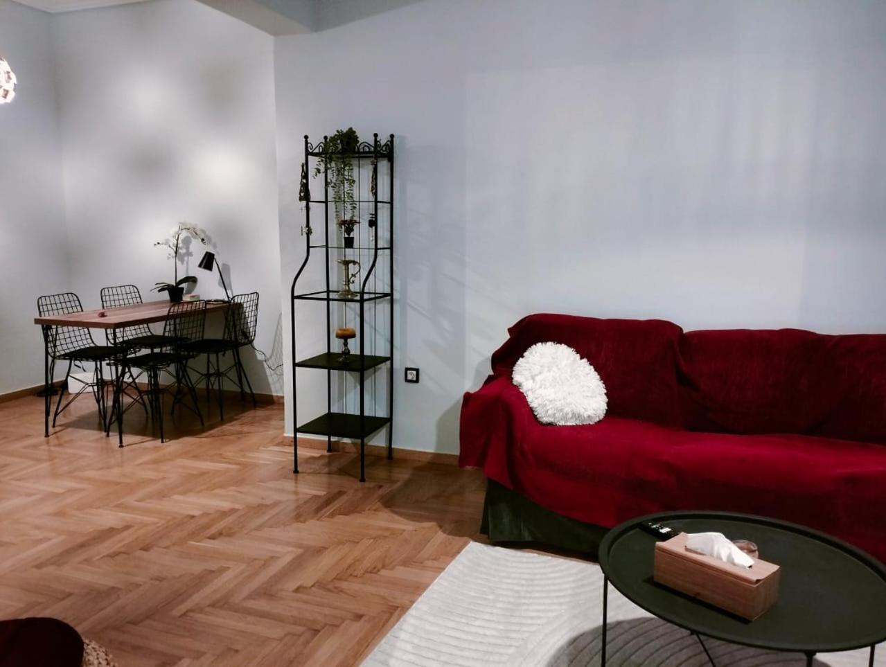 νέο ανακαινισμένο 70τμ στο μαρούσι Apartment Athens
