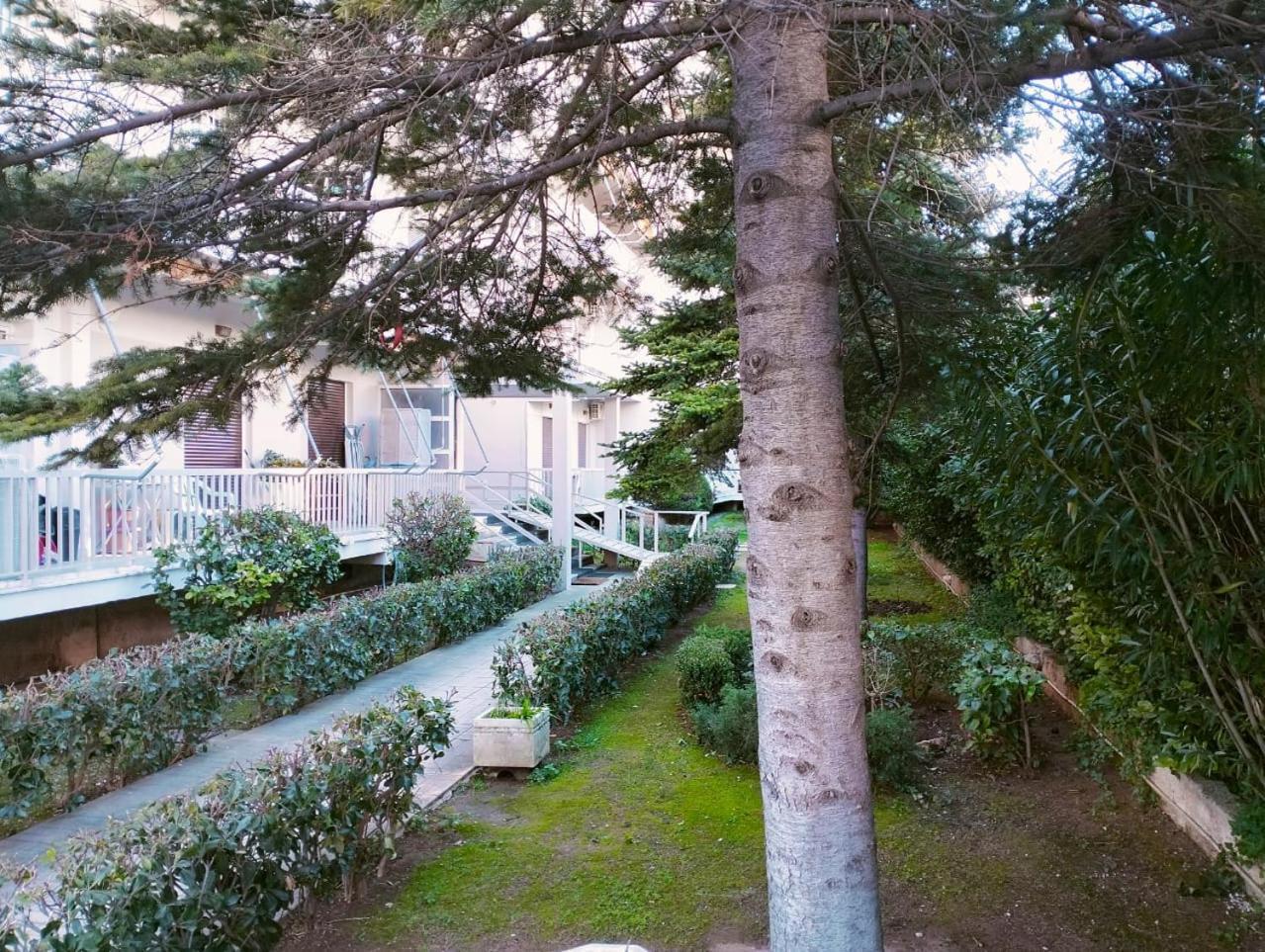 νέο ανακαινισμένο 70τμ στο μαρούσι Apartment