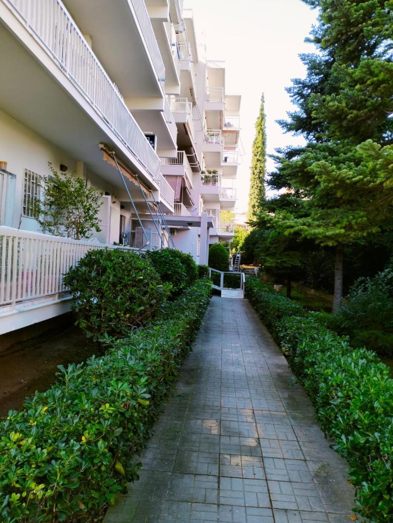 Apartment νέο ανακαινισμένο 70τμ στο μαρούσι Athens